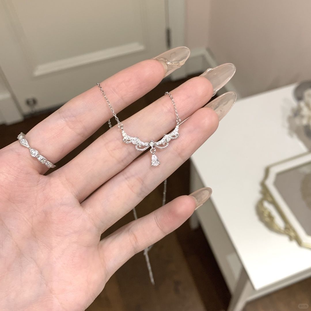 New Super Shiny Lace Edge Water Drop Zircon Necklace Light Luxury High-end Sense Niche Temperament Versatile Clavicle_ipsvogv.com