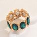Fashionable women's bracelet with geometric inlaid emerald design, versatile bracelet, high-end feel_ipsvogv.com