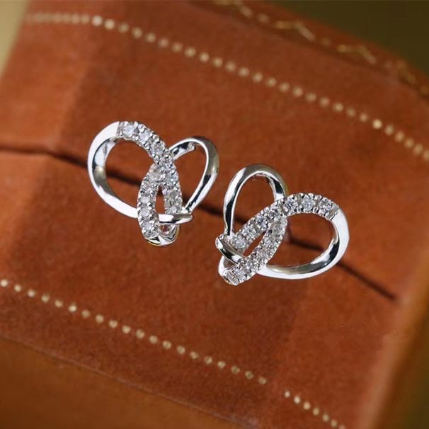 Cao Shi's Minimalist, Luxurious, High-end Are Wrapped In Triangular Micro Inlaid And French Romantic Heart-shaped_ipsvogv.com