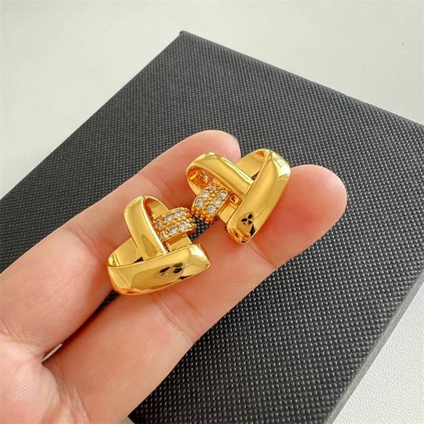 2024 New Triumphal Arch Love Earnail Brass Gold Plated Weaving Pattern Fashionable, Versatile, High End Women's Earpiece_ipsvogv.com