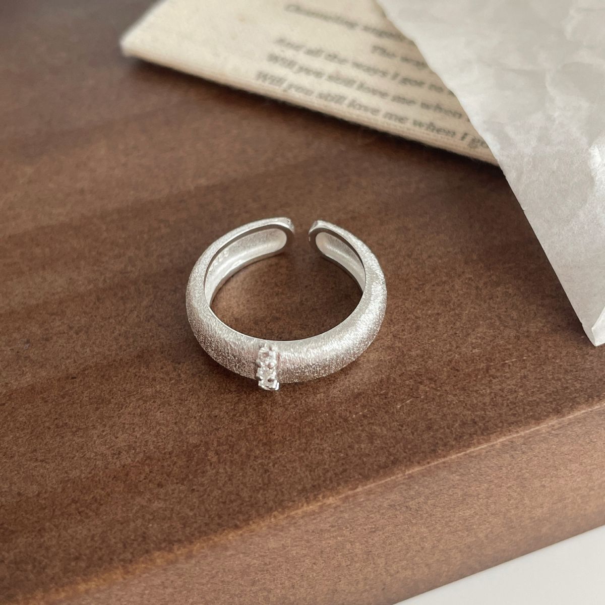 Tiqi S Pure Silver Italian Brushed Satin Ring For Women, Featuring Luxurious Style With Sparkling Diamonds And A_ipsvogv.com