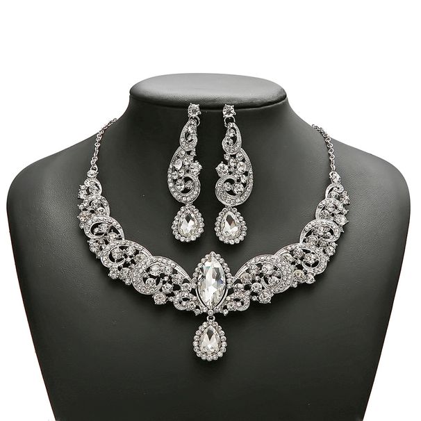 Bridal Necklace And Earrings Two-Piece Set Wedding Dress Accessories Chain Exaggerated Inlaid Alloy Jewelry Hot Sale_ipsvogv.com