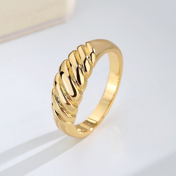 Popular twisted croissant ring female ins cold style gold plated zircon ring can be stacked_ipsvogv.com