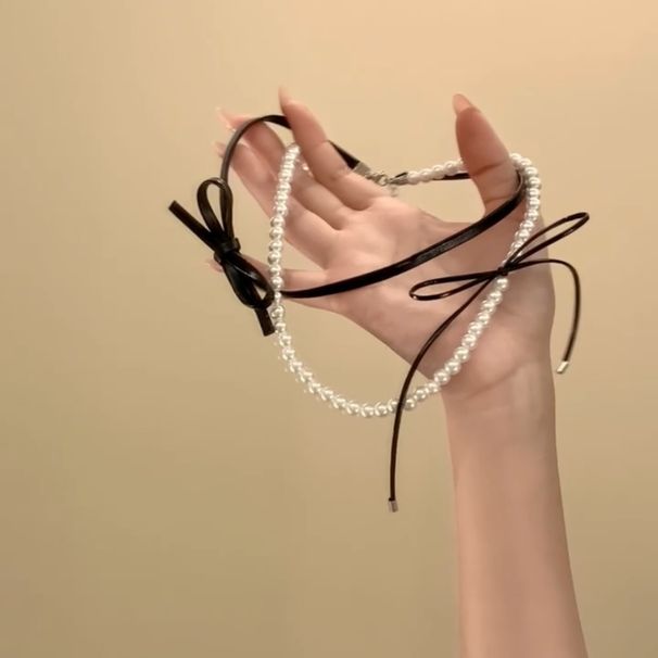 Korean Style Leather Bow Ribbon Pearl Necklace For Women Sweet Cool Design Sense Niche Double Layer Stacked Collarbone_ipsvogv.com