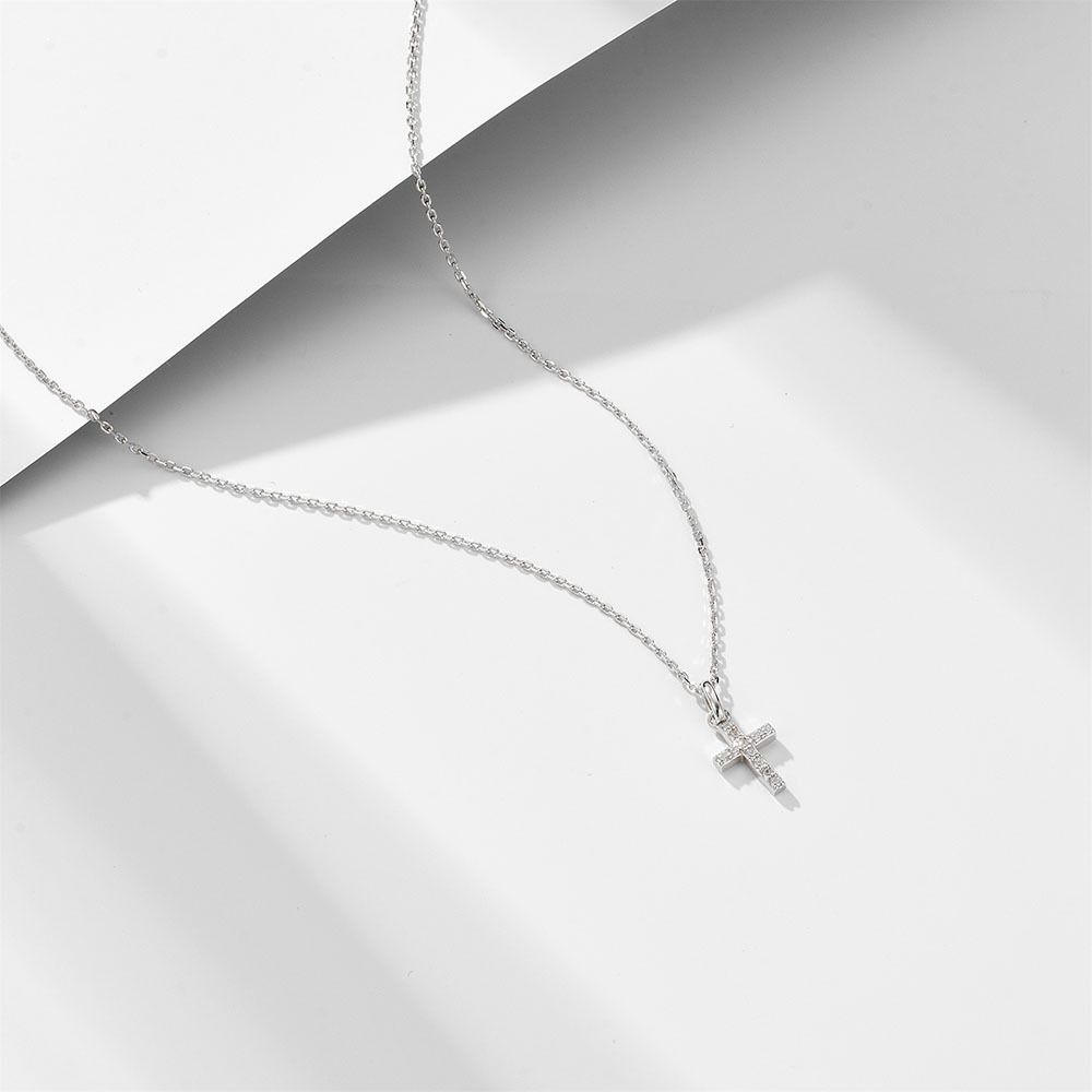 Women's Jewelry Simple Temperament Diamond Cross Sterling Silver Necklace Niche Design High Grade Clavicle Chain Necklace_ipsvogv.com