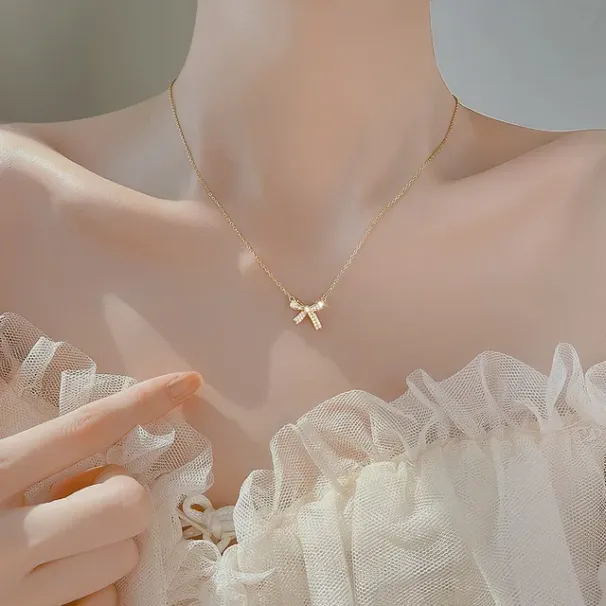 Ready Stock Hollow Butterfly Necklace With Zircon Shining Animal Choker Party Gift For Ladies 2024 Fashion Jewelry_ipsvogv.com