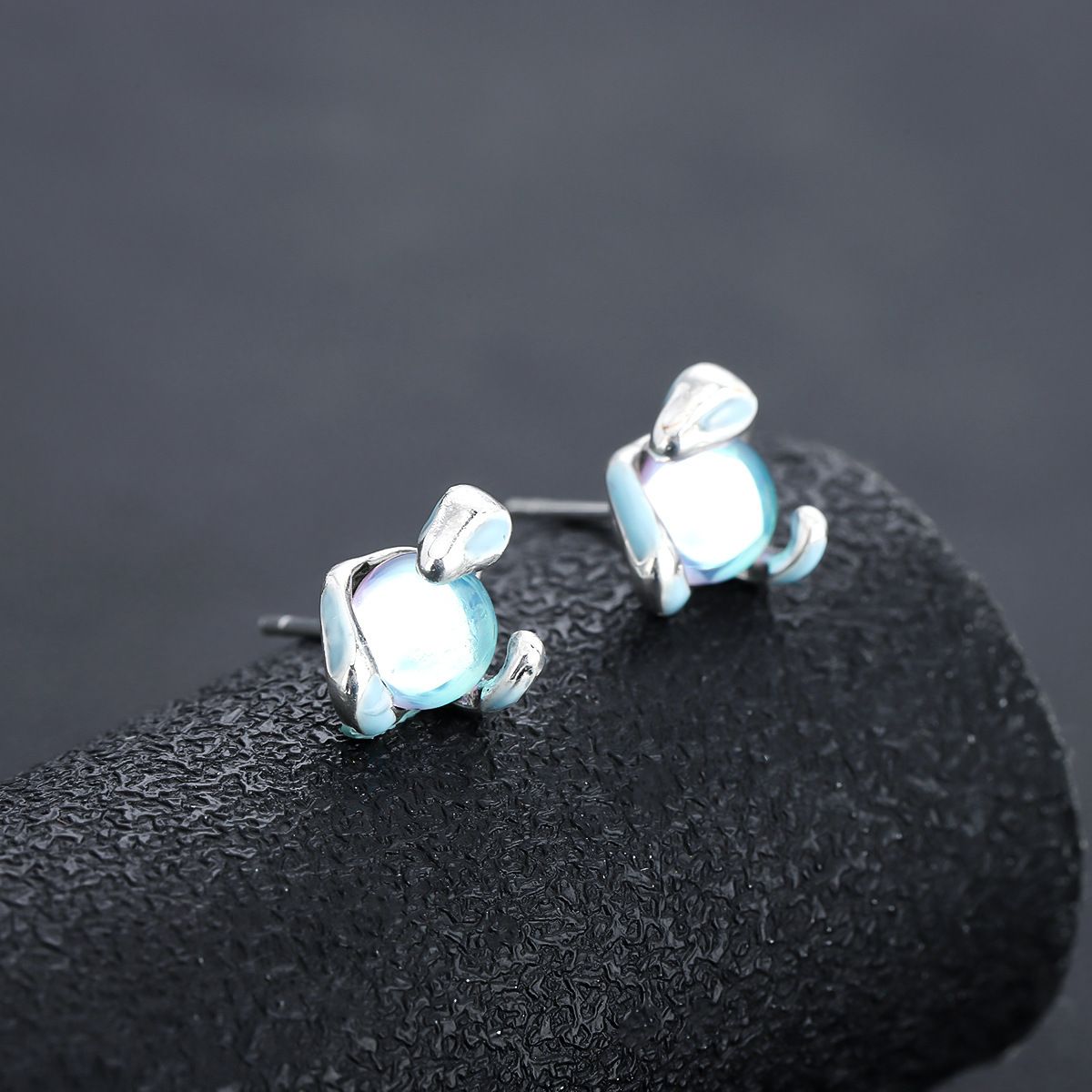 Medusa Ice Blue Eye Earrings M With Personalized Design, Exquisite Temperamt, Fashion And Simple Accessories For_ipsvogv.com
