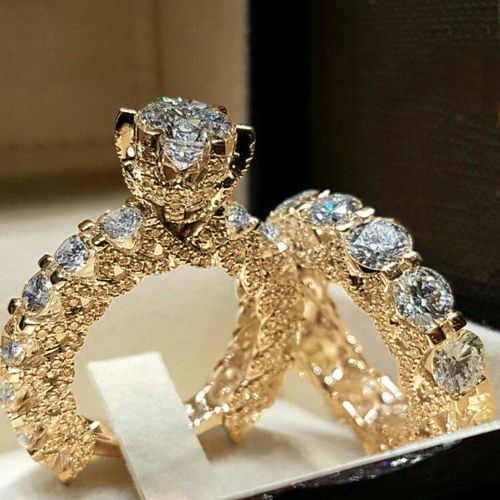 New Jewelry Women's Round Inlaid Fashion Pair Full Diamond Ring_ipsvogv.com