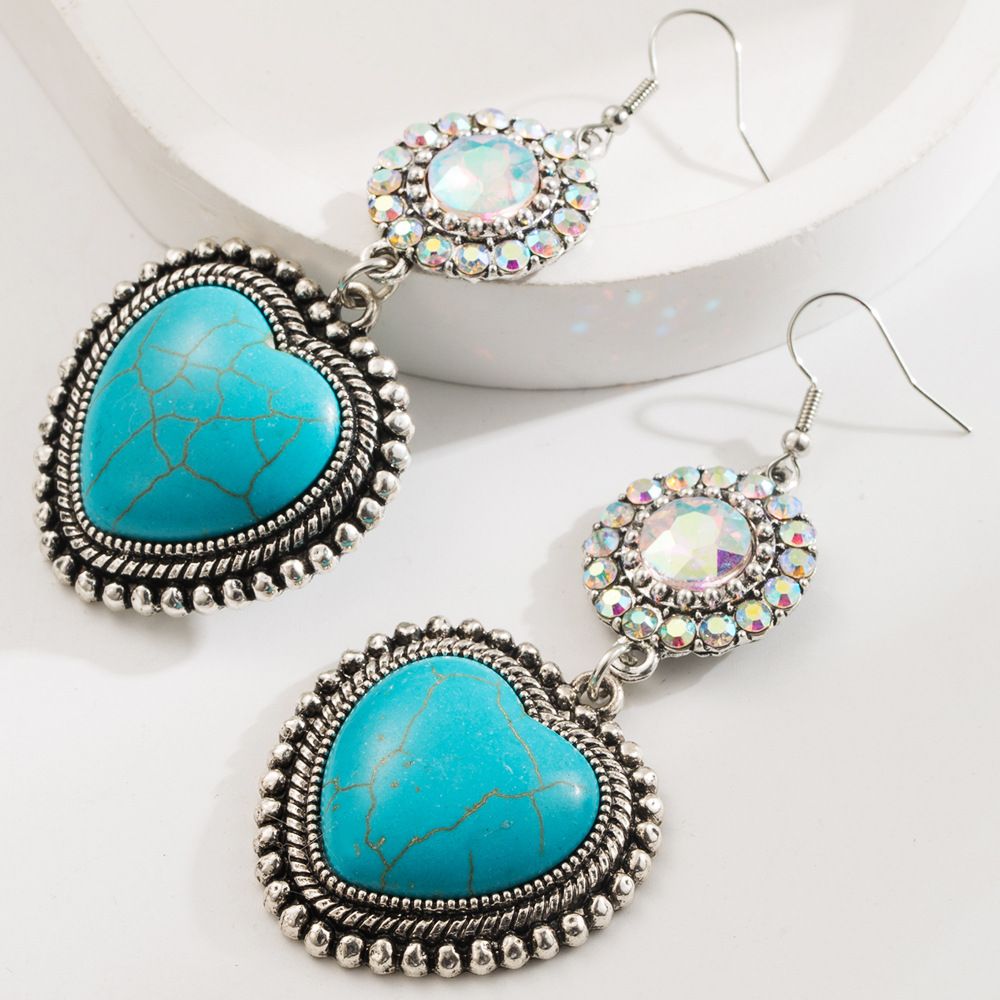 New Turquoise In Large Small Sizes, Featuring A Heart Shaped With Ancient Charm And Ethnic Style Earrings_ipsvogv.com
