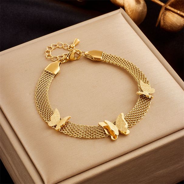 European And American Fashion Niche Design Rro High-end Mal Chain Titanium Steel Dia Hollow Butterfly Pendant_ipsvogv.com