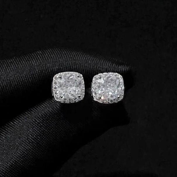 Zircon Earrings, Hip-hop Men's Unisex Style, High-end Feel, New Trend, Yellow Diamond Rock Sugar Silver Needle Earrings_ipsvogv.com