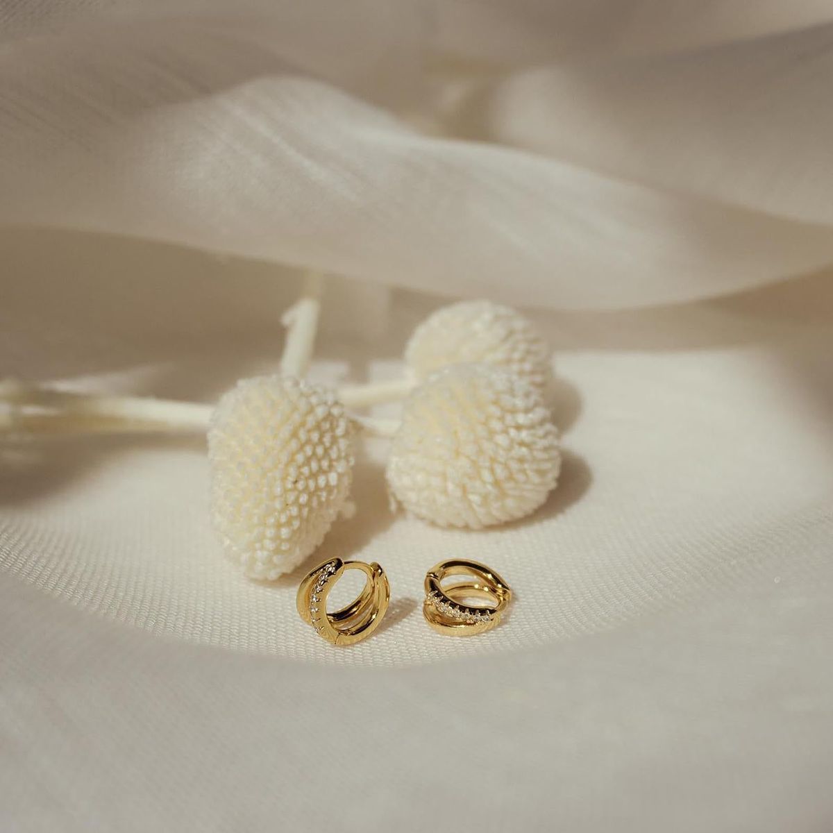 Brass With Real Gold Plating, Popular With Zircon, Personalized Half Circle, Versatile Gold Earrings_ipsvogv.com