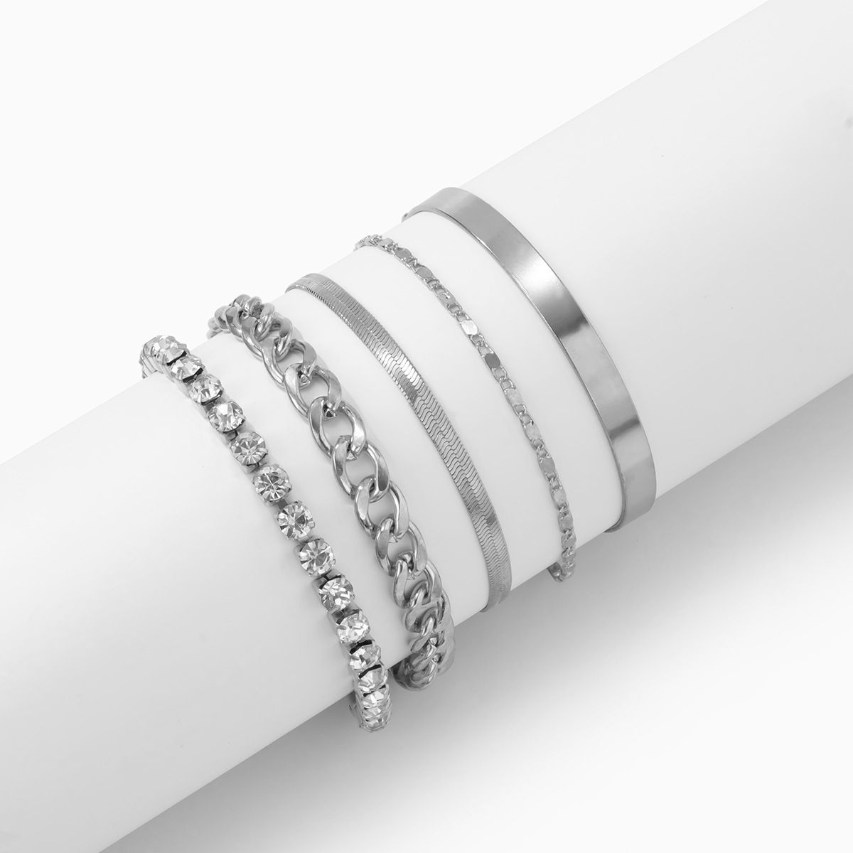 Women's retro trend snake bone chain diamond bracelet female hip-hop punk style metal smooth bracelet_ipsvogv.com