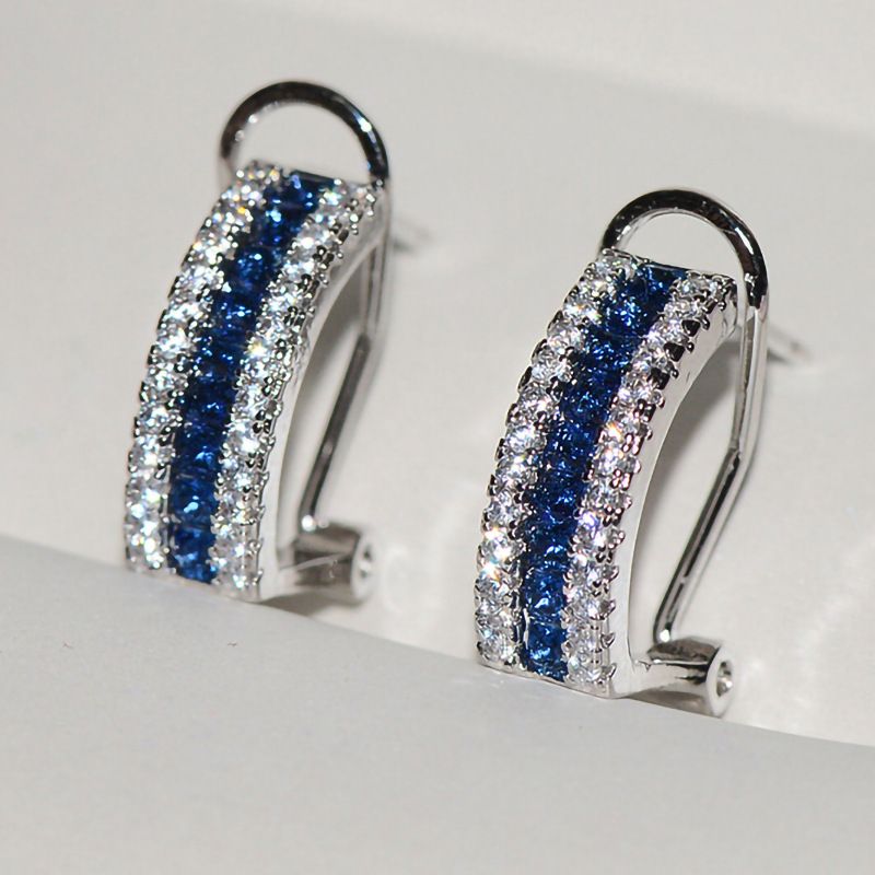 Cao Shi's Elegant Temperament, Niche Design, Ear Buckle, Versatile Daily Commuting Fashion, High-end Minimalist_ipsvogv.com