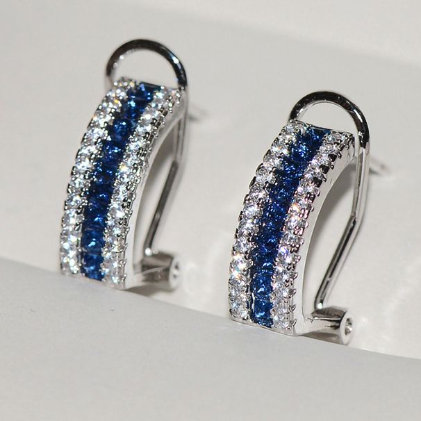 Cao Shi's Elegant Temperament, Niche Design, Ear Buckle, Versatile Daily Commuting Fashion, High-end Minimalist_ipsvogv.com