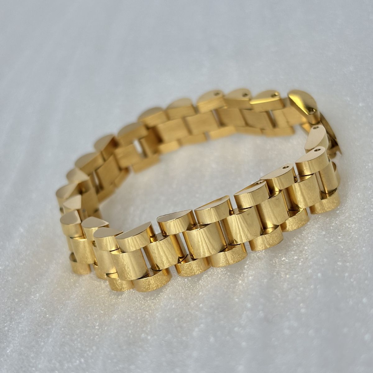 Women’s Jewelry Set Fashion10mm Steel Strap Vacuum Gold Plated Bracelet Simple High End Strap Bracelet Waterproof And Non Fading_ipsvogv.com