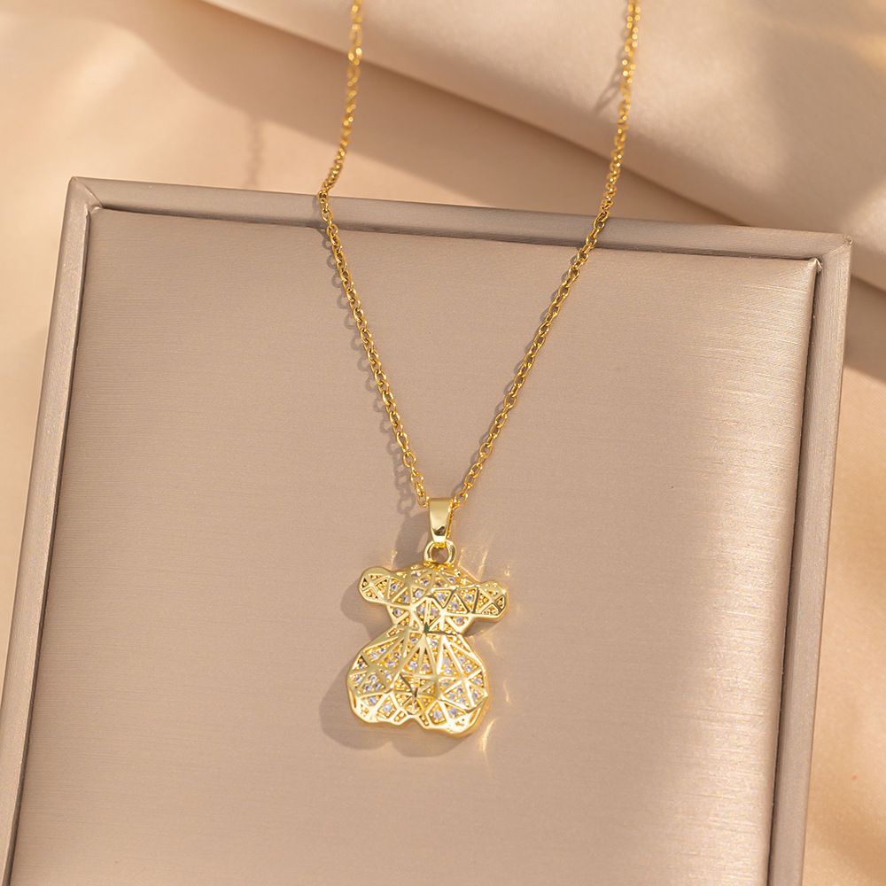 Hot-selling line sense bear pendant earrings fashion luxury copper plated catties color-preserving _ipsvogv.com