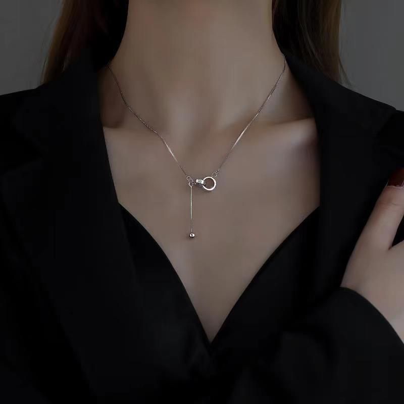 Exquisite Interlocking Tassel Necklace For Women, Light Luxury, High-end, Niche Design, Fashionable And Versatile_ipsvogv.com