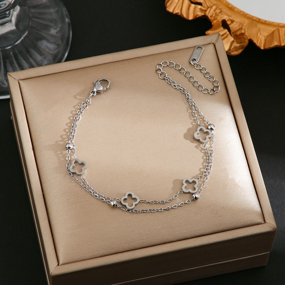 Trendy Hollow Out Four Leaf Clover Titanium Steel Bracelet For Women, Niche Design, Best Friend Gift, Hand Jewelry That_ipsvogv.com
