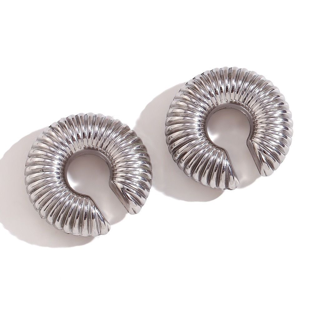 Spot Factory INS Fashionable Niche INS Retro Titanium Steel Hollow Shaft Wheel CHOOP Earrings_ipsvogv.com