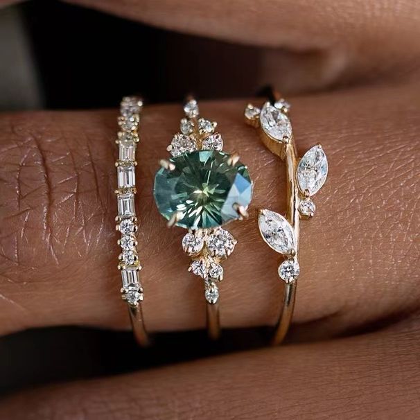 Sanjie Light Luxury Floral Engagement Hot Selling Three Piece Ring Set_ipsvogv.com