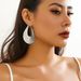 Exaggerated Geometric Curved Striped With Niche Design, Metallic Personality Earrings_ipsvogv.com
