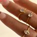 INS Plated V Simple Zircon Matching Design Ring_ipsvogv.com