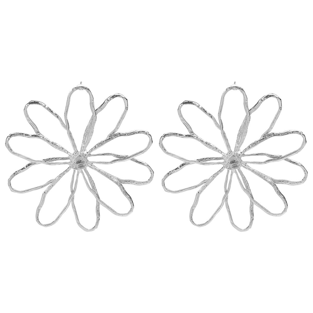 E13043ZA new exaggerated hollow out large alloy flower light luxury style earrings_ipsvogv.com