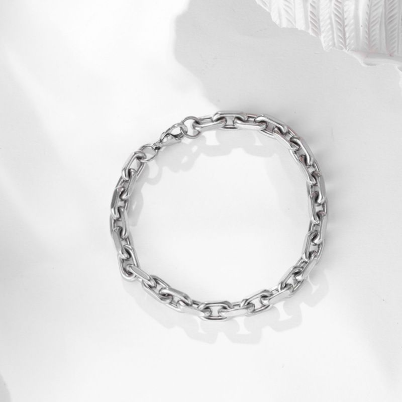 Men's High-End Titanium Steel Cuban Hip-Hop Style Niche Elegant Design Simple Versatile Dominant Flat Polished Chain_ipsvogv.com