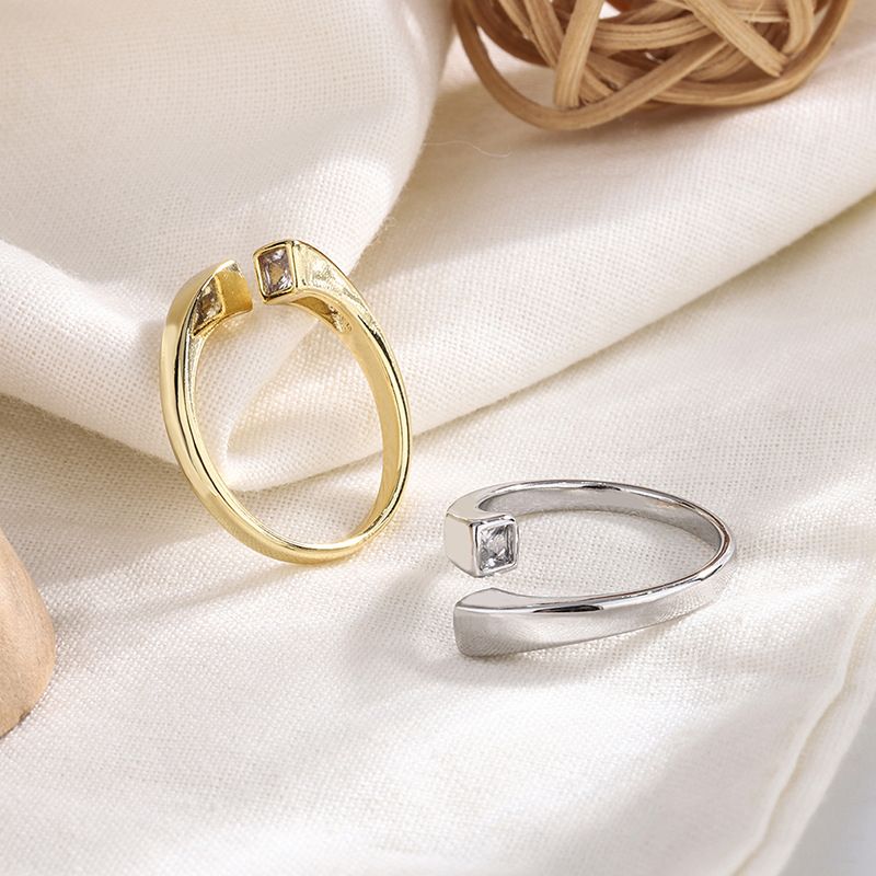 Wind Crossed Zirconia Simple Cool, Irregular Square Diamond Ring, Exquisite And Refined Hand Jewelry With Elegant_ipsvogv.com