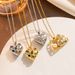 New Open Close Love Necklace With Female Minority Design, High Grade And Elegant Peach Heart Accessories_ipsvogv.com