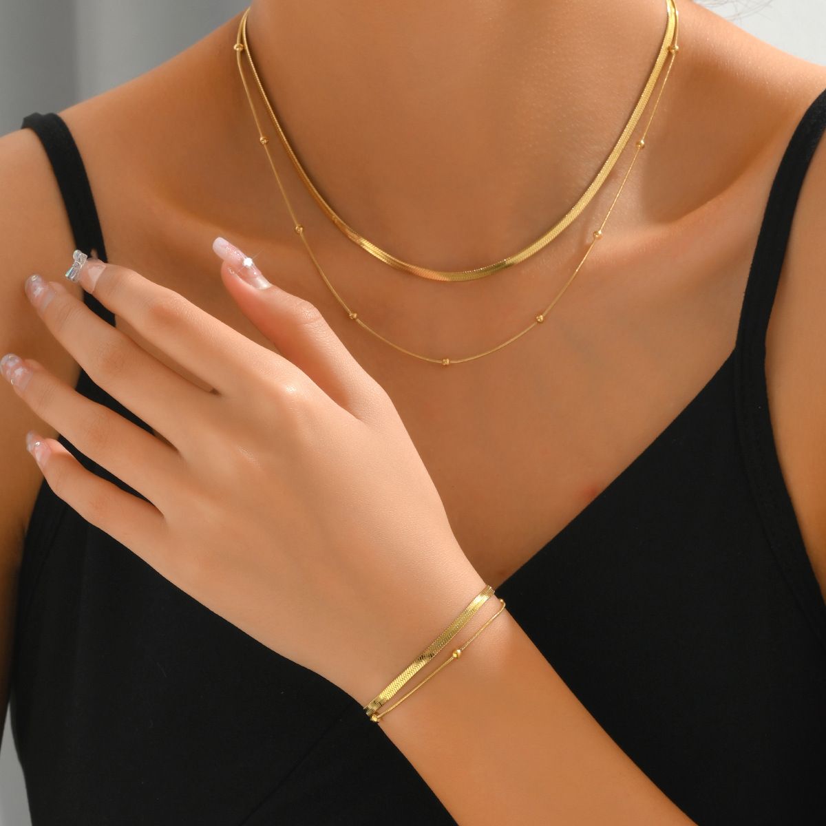 Ins Cool Style American Multi layer Design Necklace Personalized, niche, high-end feeling Clavicle Chain Versatile_ipsvogv.com
