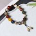 The classic "Eighteen" bracelet of traditional Chinese culture is used to transport blessings, prosperity, and eliminate negative energy_ipsvogv.com