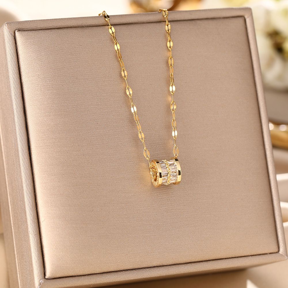 Korean Style Minimalist Titanium Steel Small Waist Necklace, Female Internet Celebrity Diamond Inlaid Pendant,_ipsvogv.com