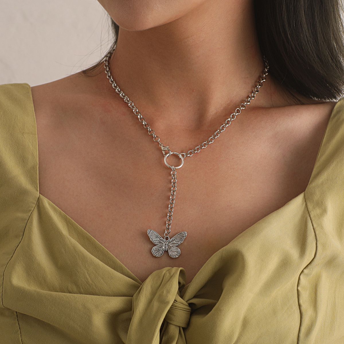 Cross-border Jewelry, Fashion Alloy Butterfly Shape Pendant, Necklace, Female, Geometric Fringed Ring Temperament Necklace._ipsvogv.com