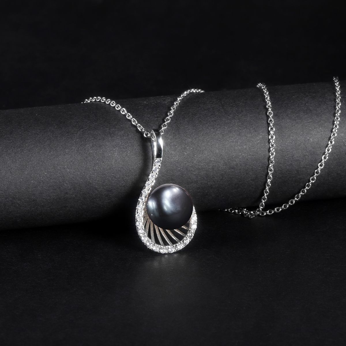 S925 Silver Natural Freshwater Pearl Necklace Fashion Light Luxury Ins Personality Temperament Clavicle Chain Sterling Silver Necklace Pendant_ipsvogv.com