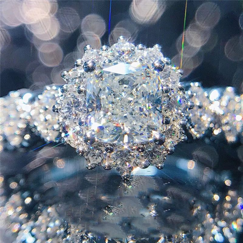 Cao Shi Ruili Magazine Floral Women's Ring New Floral Diamond Zircon Ring Fashion Women's Engagement Ring_ipsvogv.com