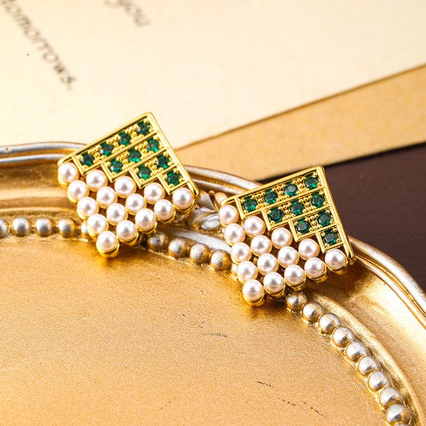 "Pearl Sea" Commuting Simplicity Green Zirconia Inlaid with Pearl Versatile Style Silver Needle and Earrings_ipsvogv.com
