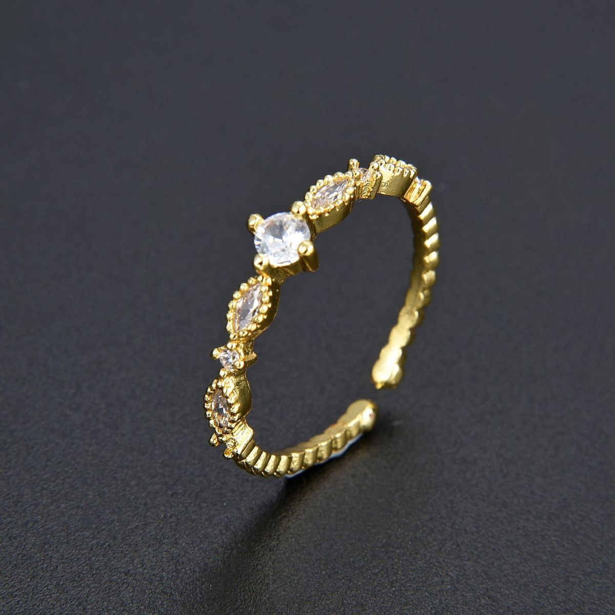 Women’s Jewelry Set Fashion Version Of Butterfly Ring Female Light Luxury Diamond Studded Open End Ring Index Finger Personality Ins Ring_ipsvogv.com