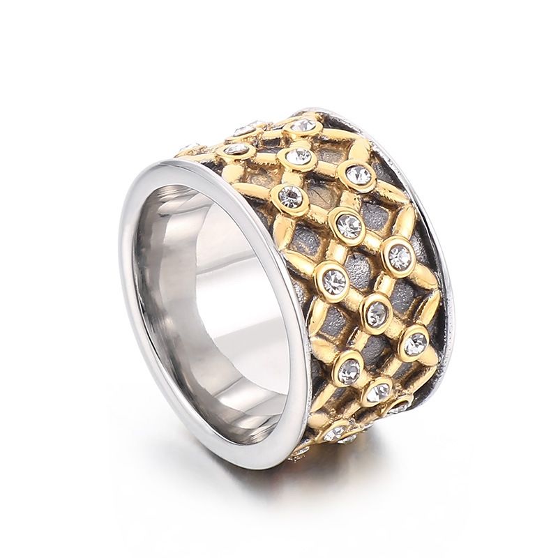 Hip Hop Hollowed Out Cuban Chain Ring, Trendy Men's Widened Woven Gold Water Diamond Titanium Steel Ring_ipsvogv.com