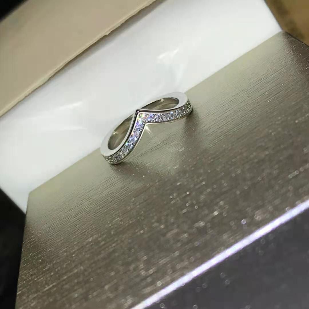 V-shaped Crown With Full Diamond Pearl Silver Plated Rose Gold Wedding Ring, Female Layered Instagram_ipsvogv.com