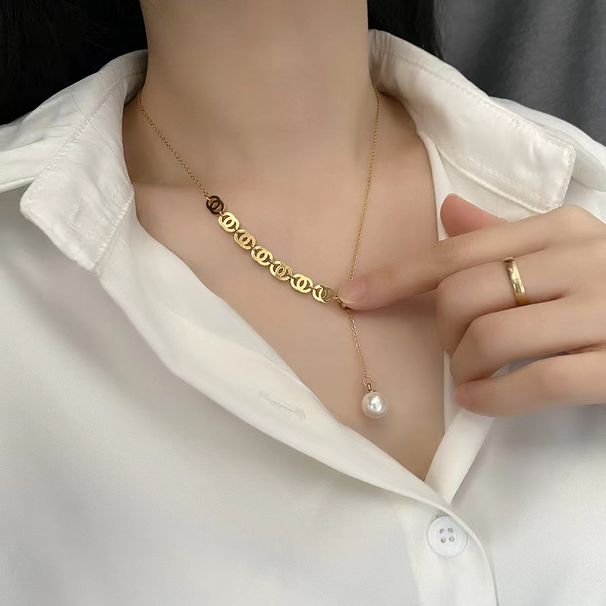necklace light luxury niche 2022 new female ring interlocking titanium steel temperament clavicle chain accessories_ipsvogv.com