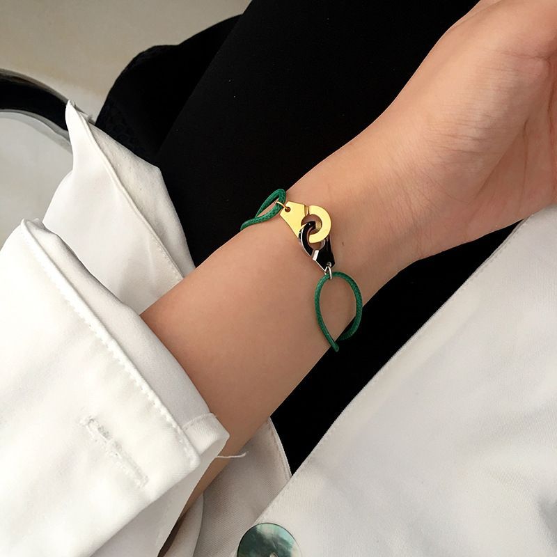 Lucky Red Handcuffs Interlocking Valentine's Day Couple Expandable Colored Bracelet Decoration_ipsvogv.com