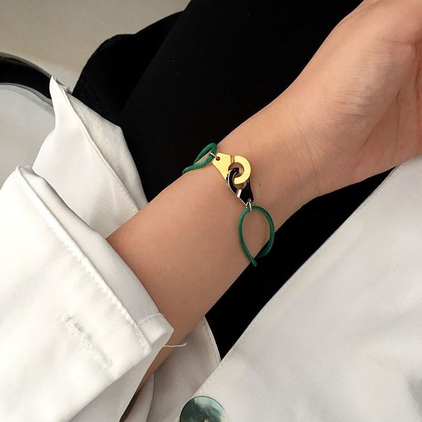 Lucky Red Handcuffs Interlocking Valentine's Day Couple Expandable Colored Bracelet Decoration_ipsvogv.com