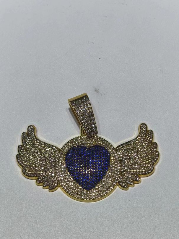 specializes In Fashion Men's Alloy Full Diamond Blue Love Angel Wing Pendant Hip-hop Necklace_ipsvogv.com