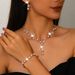 Women’s Jewelry Set Fashion Hot Selling Claw Chain Necklace Earrings Bracelet Set Three Piece Pearl Clavicle Chain Evening Dress Accessories_ipsvogv.com