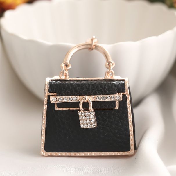 Car Pendant European And American Fashion Diamond Studded Ice Skates Small Gift Creative Keychain Bag Metal Pendant_ipsvogv.com