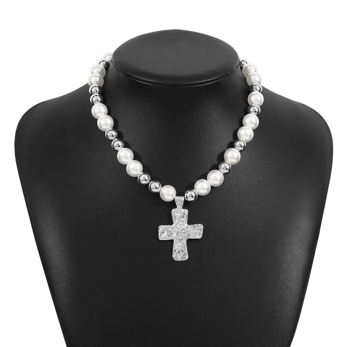 N12034 new personalized and fashionable necklace, pearl splicing cross, niche design, collarbone chain_ipsvogv.com
