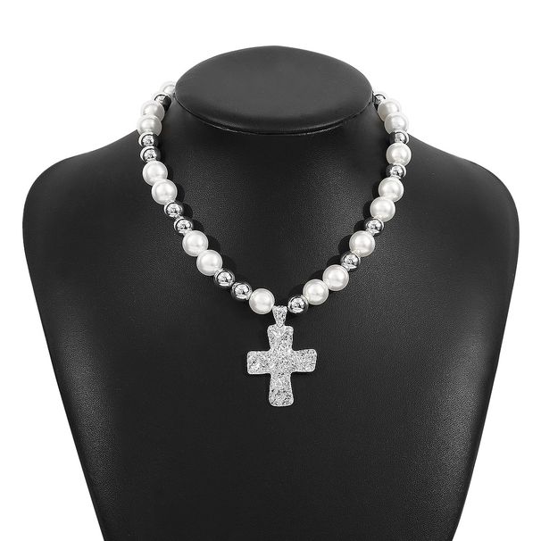N12034 new personalized and fashionable necklace, pearl splicing cross, niche design, collarbone chain_ipsvogv.com