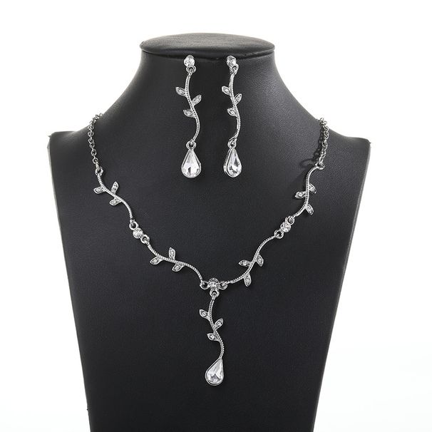 Korean Style New Rhinestone Elegant Fashion Folded Branch Wave Choker Necklace For Women_ipsvogv.com